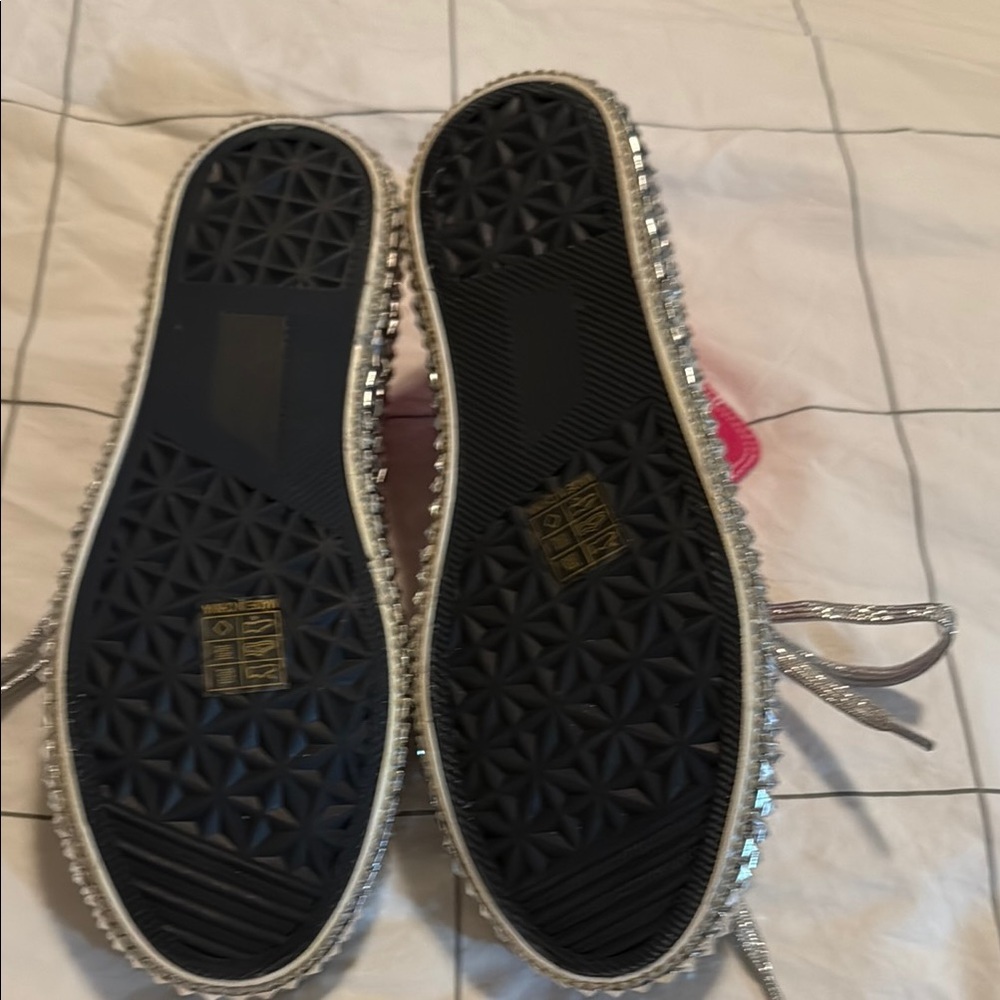 Mi.iM Pink and Silver Sneakers‎ with Sparkling Accents Size 8 - Picture 6 of 6
